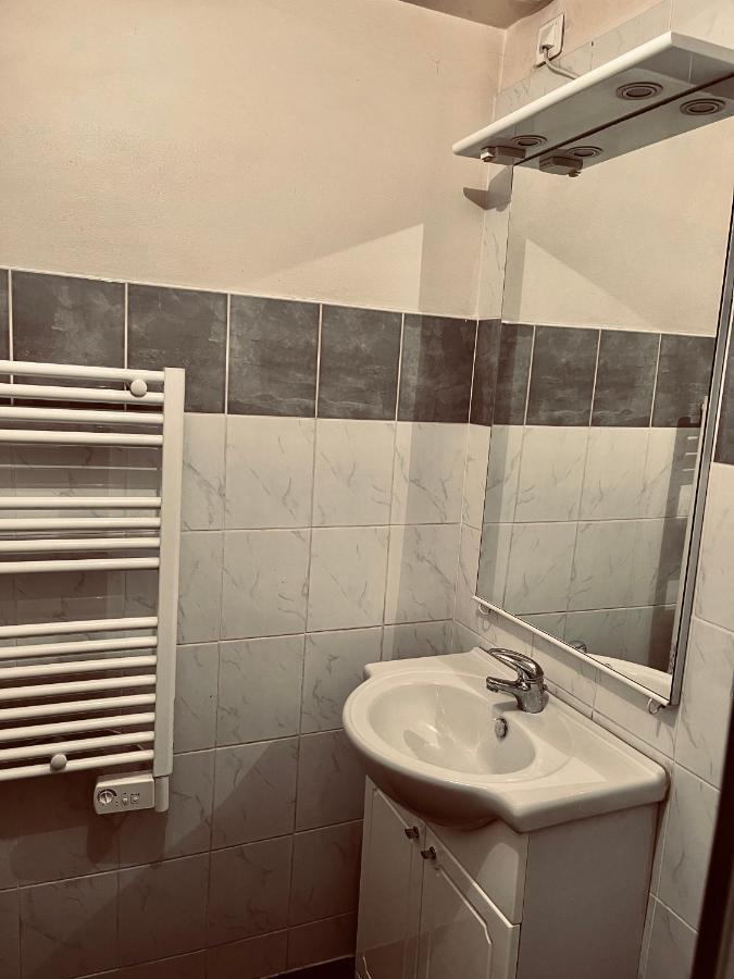 Studios Au Quartier Pavillonnaire Rue D Ambert Orléans Dış mekan fotoğraf