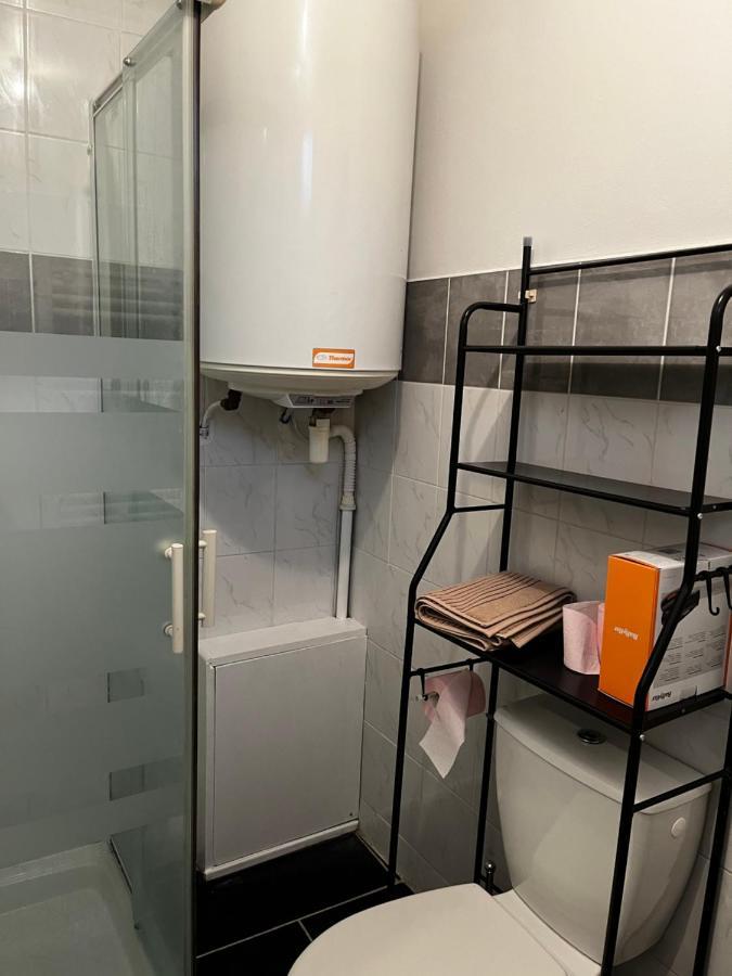 Studios Au Quartier Pavillonnaire Rue D Ambert Orléans Dış mekan fotoğraf